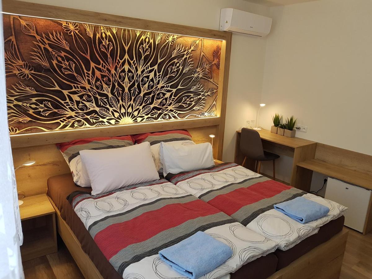 Hotel Gól Prostějov Kültér fotó