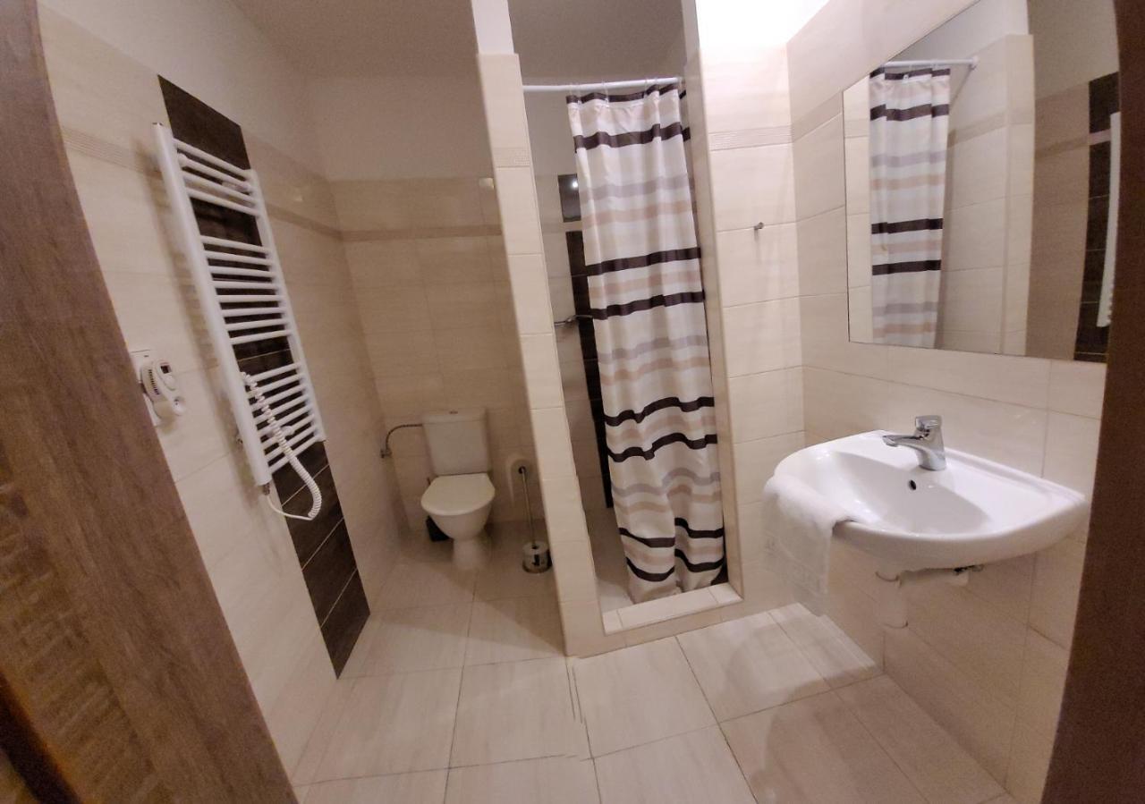 Hotel Gól Prostějov Kültér fotó