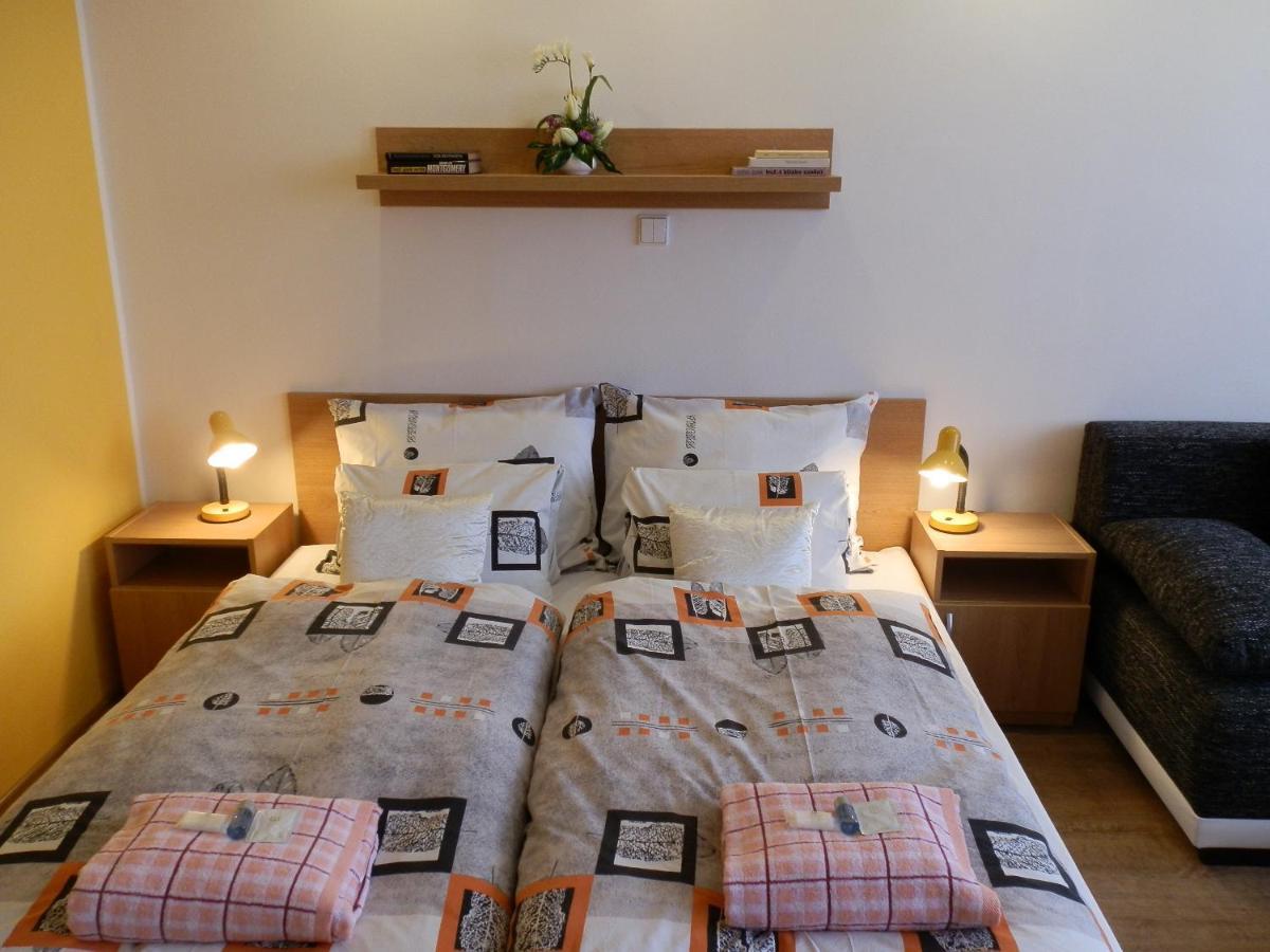 Hotel Gól Prostějov Kültér fotó