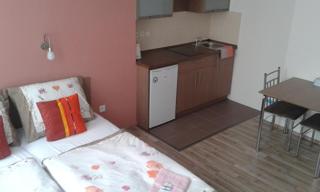 Hotel Gól Prostějov Szoba fotó