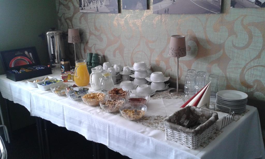 Hotel Gól Prostějov Kültér fotó